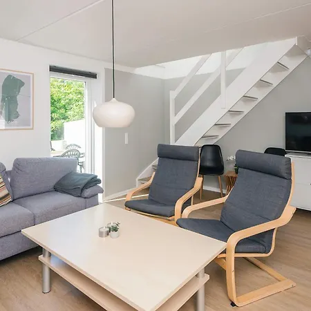 Apartment 6 Person In Romo-by Traum *