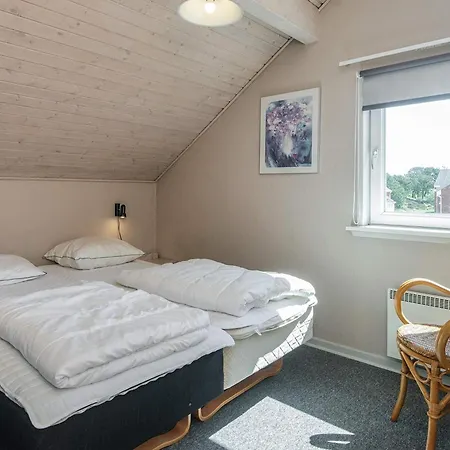 Apartment 6 Person In Romo-by Traum
