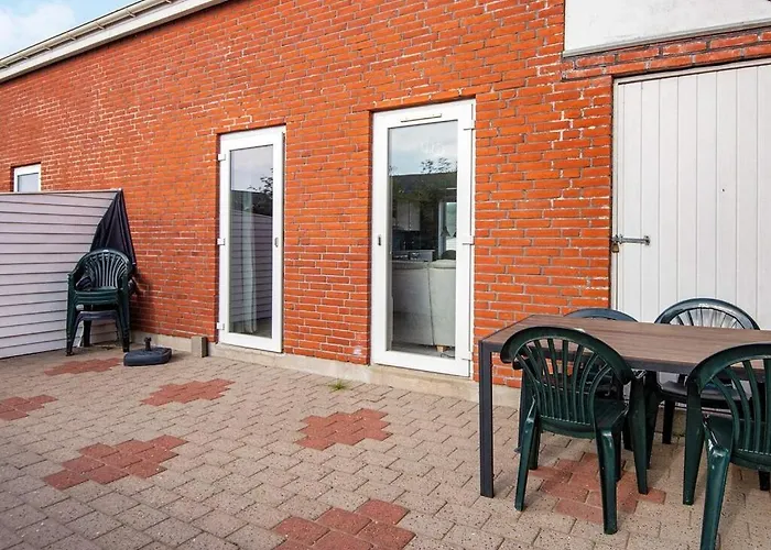 Apartment 6 Person In Romo-by Traum